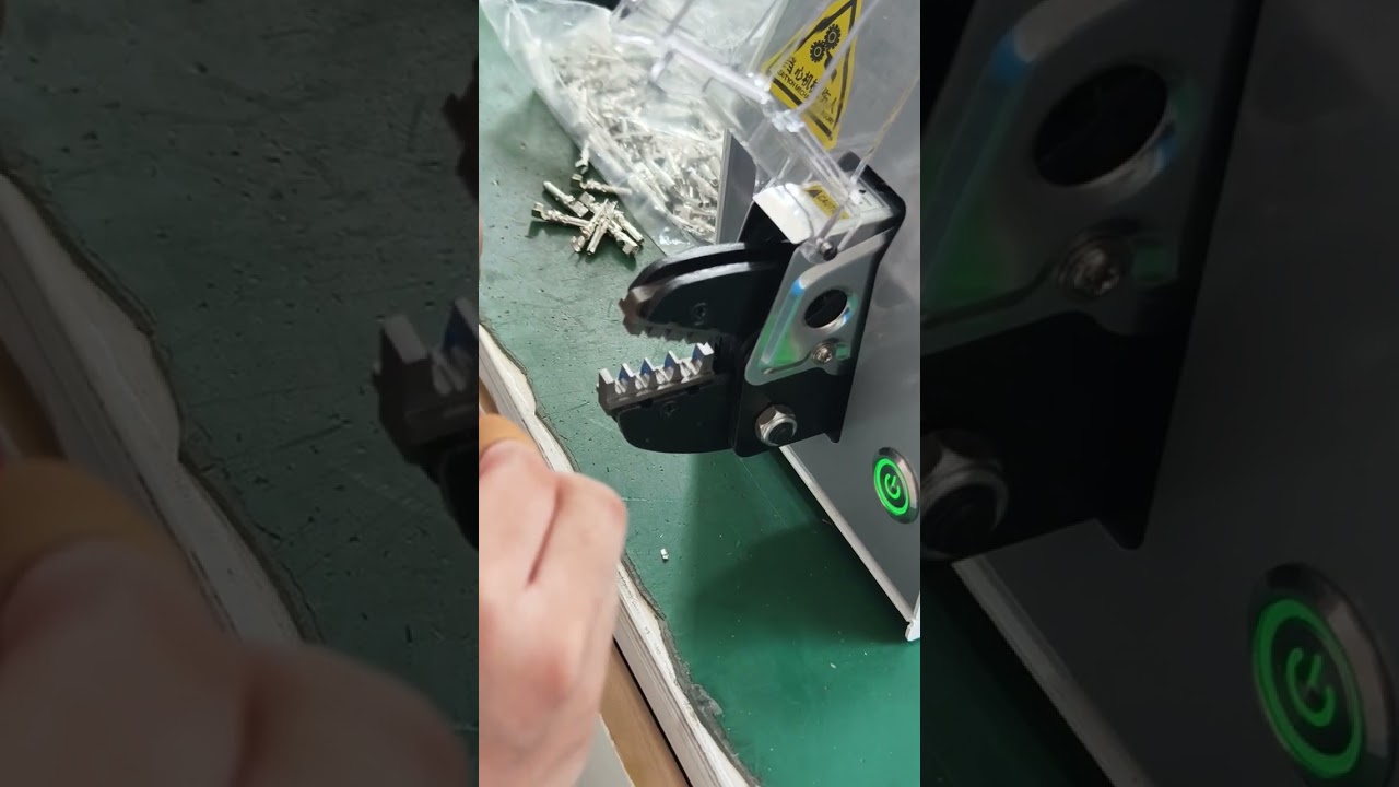 Máy Ép Đầu Cốt Điện Cho Connector Năng Lượng Mặt Trời – Tự Động Hóa Sản Xuất #máyép #nhàmáy