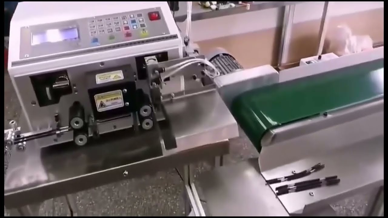 Automatic Wire Cutting, Stripping, and Terminal Crimping Machine with Conveyor Belt