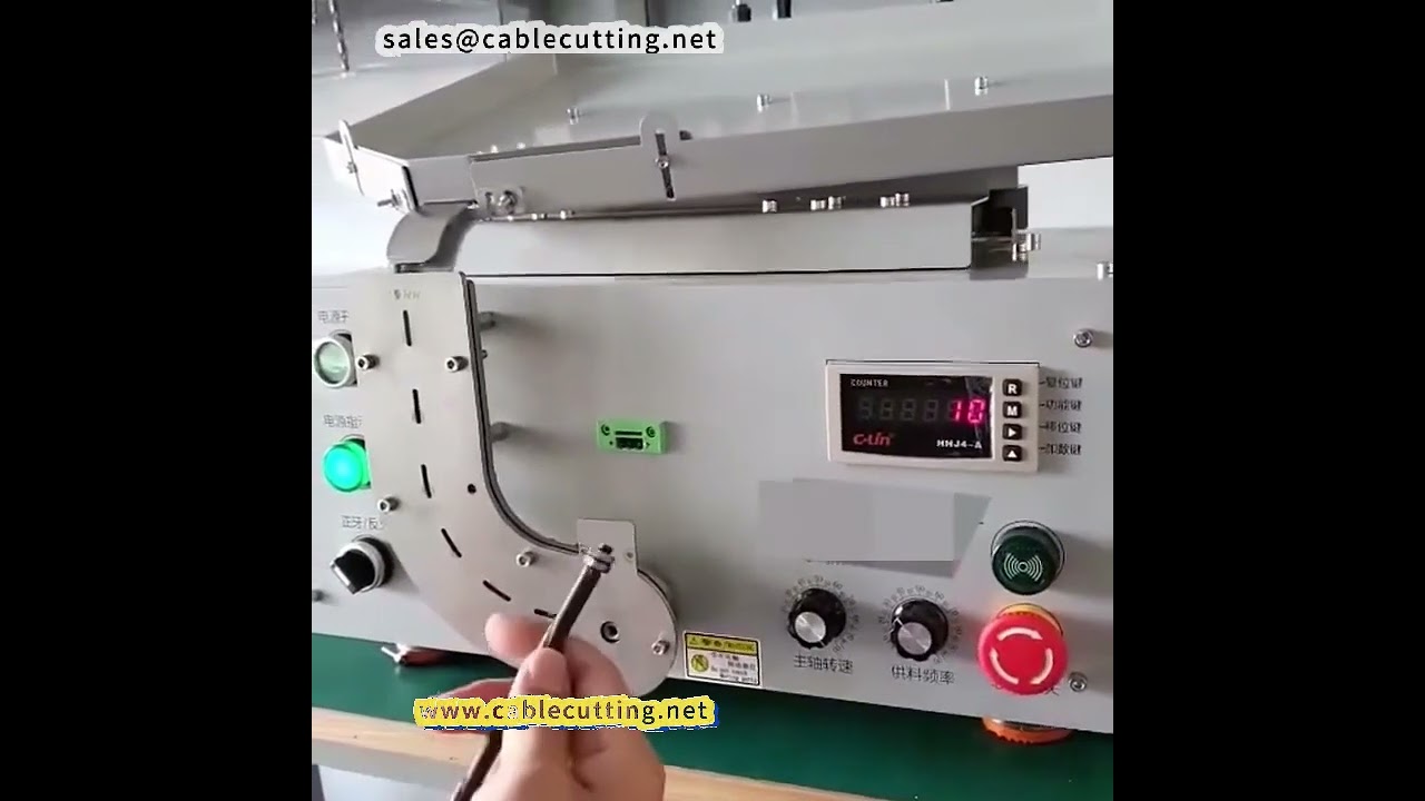 Máy Vặn Ốc Tự Động, Máy Siết Ốc – Giải Pháp Lắp Ráp Công Nghiệp Chính Xác
