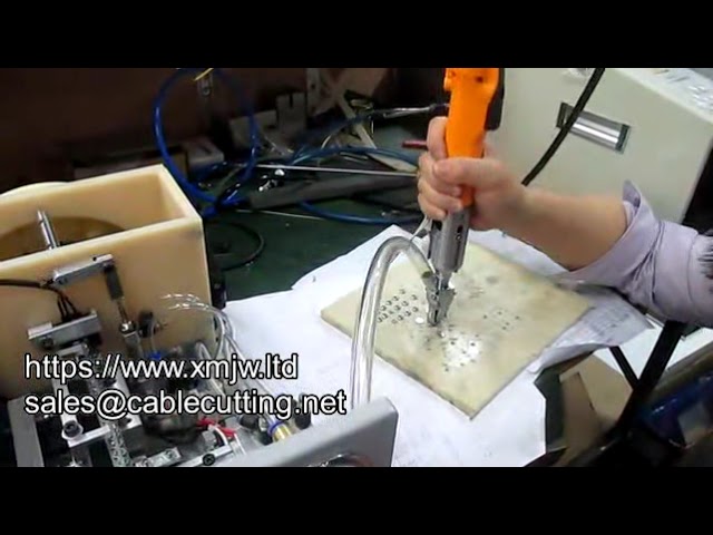 Máy Vặn Ốc Cầm Tay Giá Rẻ Từ Thâm Quyến – Tự Động Hóa Nhà Máy