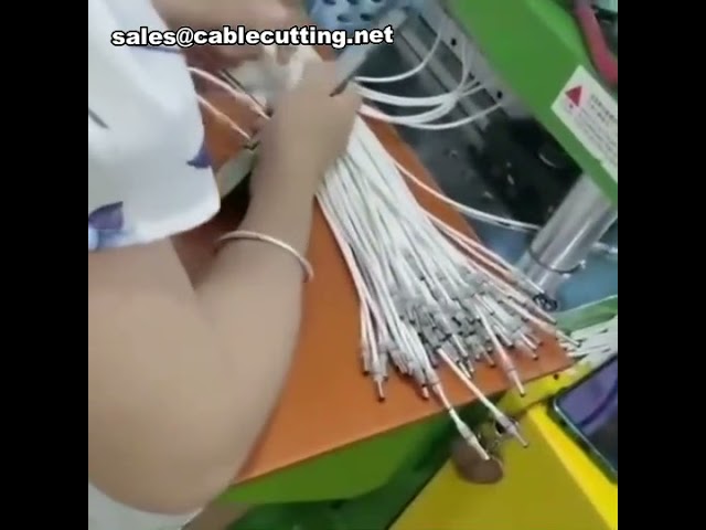 Máy Ép Phun Cáp, Máy Ép Nhựa, Máy Ép Phun Cáp Dữ Liệu - Model MP-4