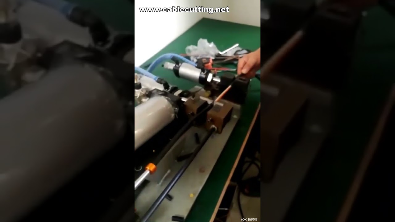Máy Tuốt Vỏ Cáp Bọc Khí Nén Tự Động - Hiệu Suất Cao Cho Sản Xuất Công Nghiệp