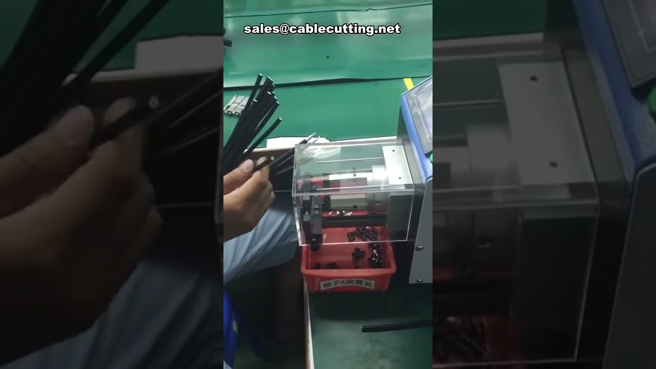 Máy Tuốt Cáp Đồng Trục 9 Lớp Dùng Dao Cắt Quay Chuyên Nghiệp