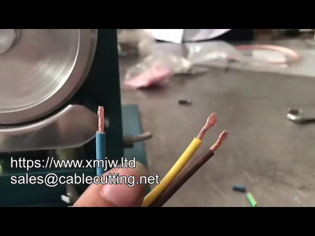 Máy Xoắn Dây Tự Động Bán Phá Vỏ – Xoắn Dây Cáp Đã Bóc Vỏ Sẵn